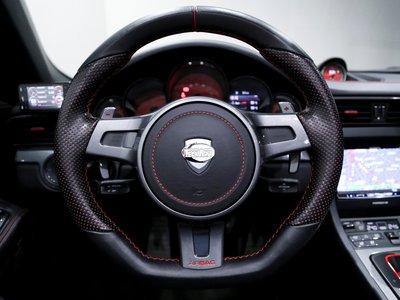 صورة 25 لـ 2014 Porsche 911