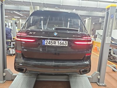 BMW X7 - 4