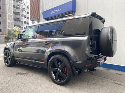 LAND ROVER DEFENDER - 9