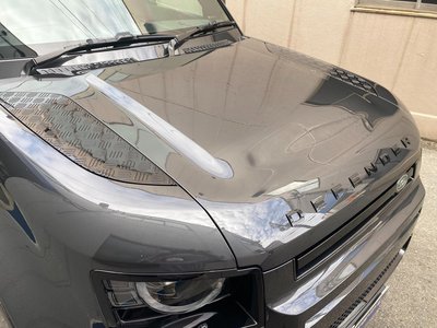 LAND ROVER DEFENDER - 4