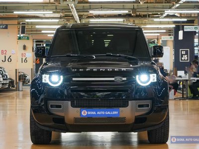 LAND ROVER DEFENDER - 2