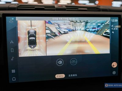 LAND ROVER DEFENDER - 10