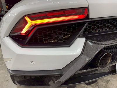 LAMBORGHINI HURACAN - 7
