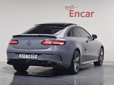 MERCEDES-BENZ E-CLASS - 3