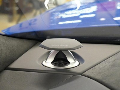 صورة مصغرة 13 لـ 2025 Lamborghini URUS