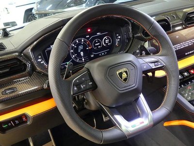 صورة مصغرة 12 لـ 2025 Lamborghini URUS
