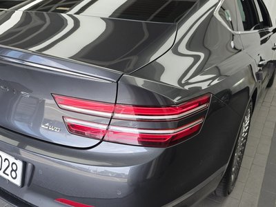 GENESIS G80 (RG3) - 10