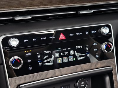 2024 Genesis GV80 thumbnail 29