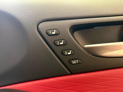 صورة مصغرة 83 لـ 2021 Lexus IS