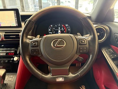 صورة مصغرة 69 لـ 2021 Lexus IS