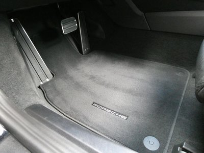 صورة مصغرة 59 لـ 2017 Porsche 911