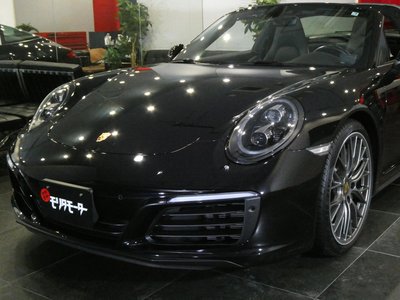 صورة 10 لـ 2017 Porsche 911