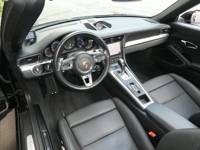 صورة مصغرة 35 لـ 2017 Porsche 911