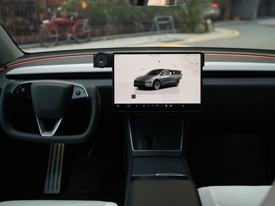 TESLA MODEL Y - 9