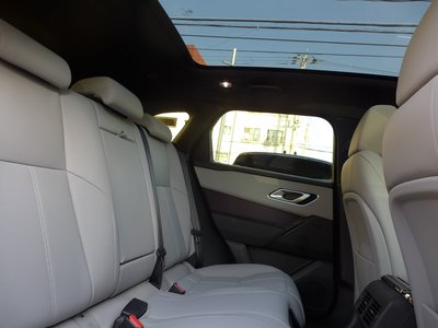 2025 LAND Rover RANGE ROVER VELAR — миниатюра 36