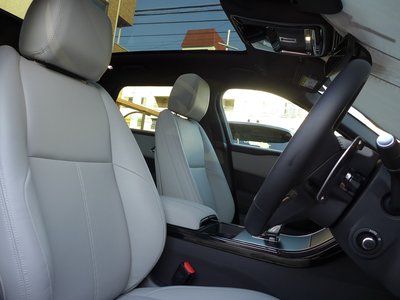 2025 LAND Rover RANGE ROVER VELAR — миниатюра 29