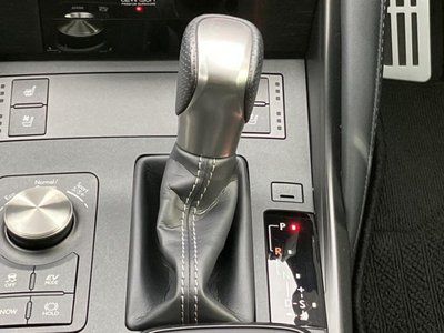 صورة مصغرة 18 لـ 2024 Lexus IS