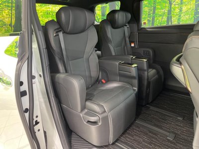 2023 Toyota ALPHARD 照片 9