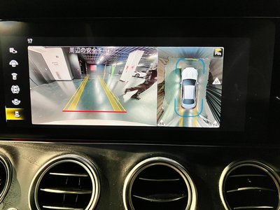 MERCEDES-BENZ E-CLASS - 8