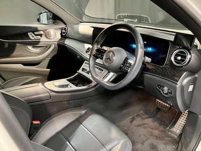 MERCEDES-BENZ E-CLASS - 5