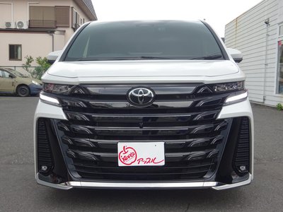 TOYOTA VELLFIRE - 3