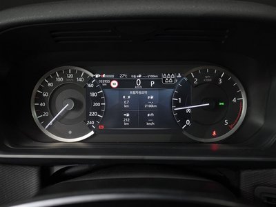 2023 LAND Rover DISCOVERY — миниатюра 11