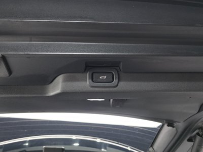 2023 LAND Rover DISCOVERY — миниатюра 24