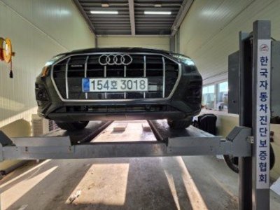 AUDI Q5 - 1