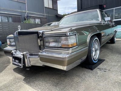 CADILLAC BROUGHAM - 3