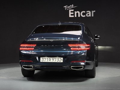 GENESIS G80 (RG3) - 3