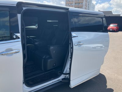 2023 Toyota ALPHARD thumbnail 21