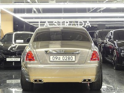 ROLLS-ROYCE GHOST - 5