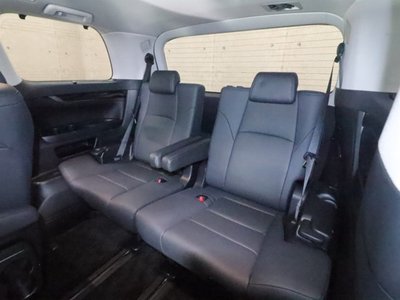 TOYOTA ALPHARD - 9