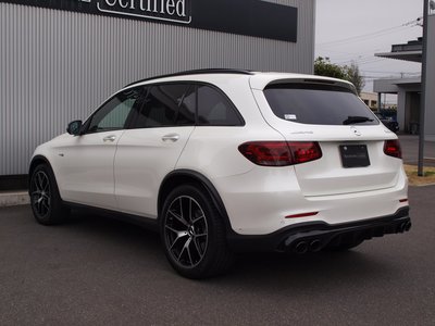 MERCEDES-BENZ GLC AMG - 10
