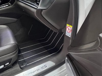 PORSCHE PANAMERA - 9