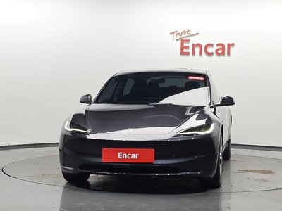 صورة 3 لـ 2025 Tesla MODEL 3