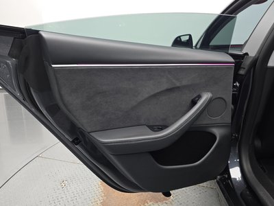 2025 Tesla MODEL 3 thumbnail 15