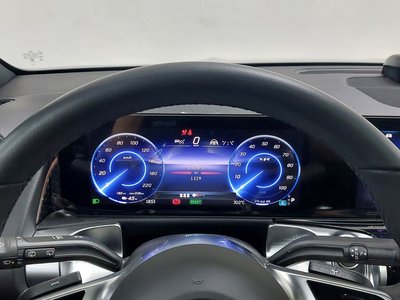 صورة 8 لـ 2025 Mercedes-BENZ EQB