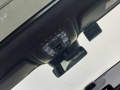2025 Mercedes-BENZ EQB — миниатюра 17