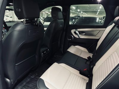 LAND ROVER DISCOVERY SPORT - 8