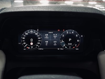 LAND ROVER DISCOVERY SPORT - 9