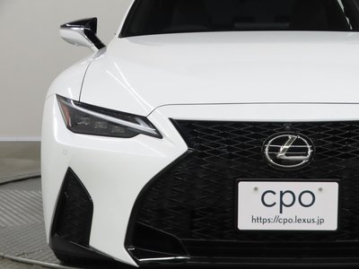 LEXUS IS - 8