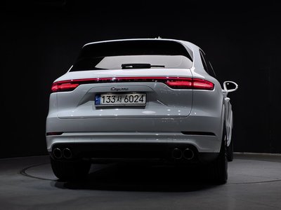 PORSCHE CAYENNE - 3