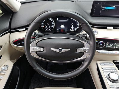2023 Genesis GV70 thumbnail 14