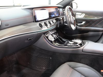 MERCEDES-BENZ E-CLASS AMG - 6