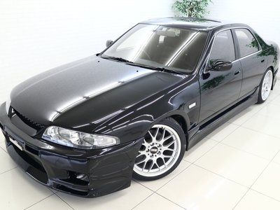 NISSAN SKYLINE