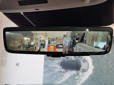 2025 LAND Rover RANGE ROVER EVOQUE — миниатюра 14