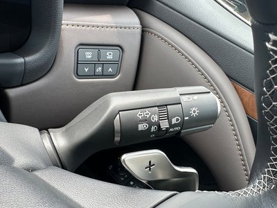 2026 Lexus LX — миниатюра 28