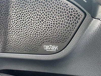 2026 Lexus LX — миниатюра 19