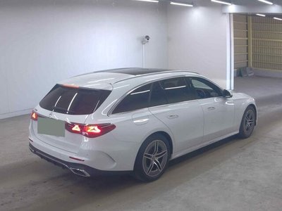 MERCEDES-BENZ E-CLASS - 5